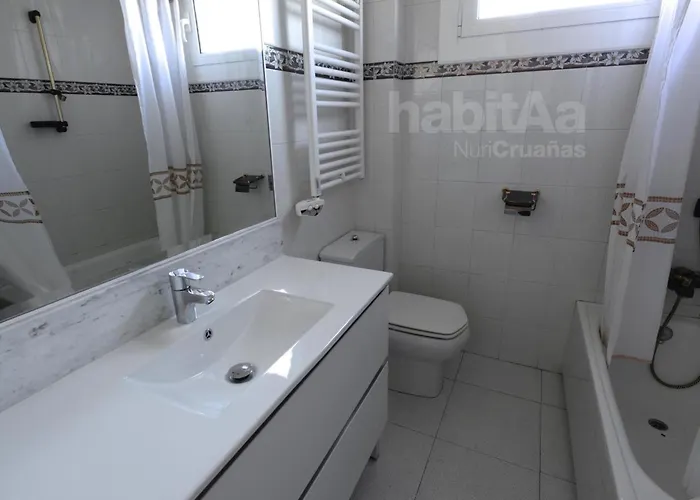 Vista Mar 5 Personas Con Parking Y Aire Acondicionado En S'agaro - Es-298-4